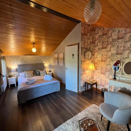 Squirrel Lodge At Owlet Hideaway - With Hot Tub, Near York Extérieur photo