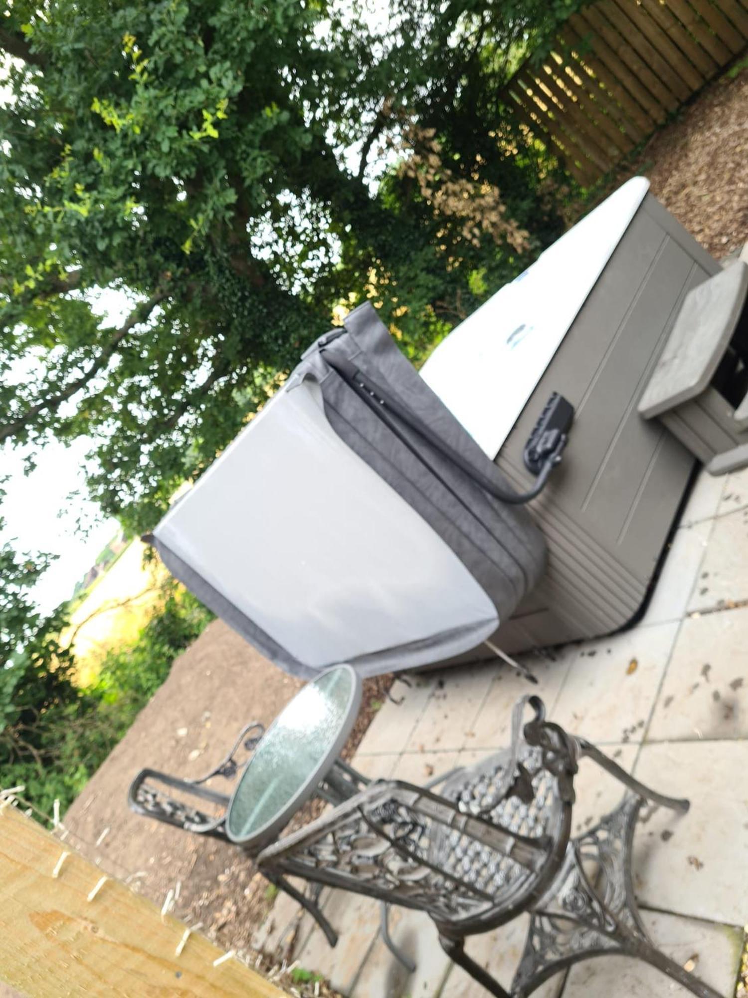 Squirrel Lodge At Owlet Hideaway - With Hot Tub, Near York Extérieur photo